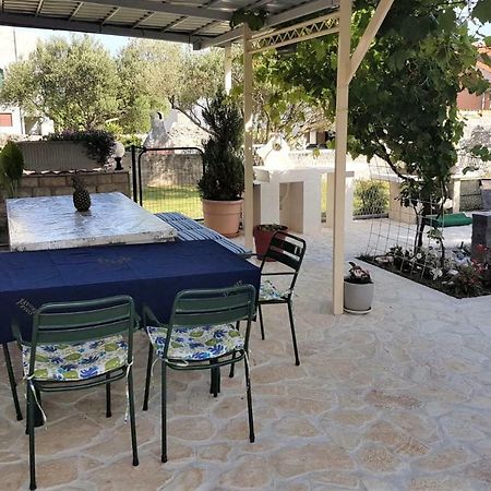 Apartment Maslenica, Near Zadar Esterno foto